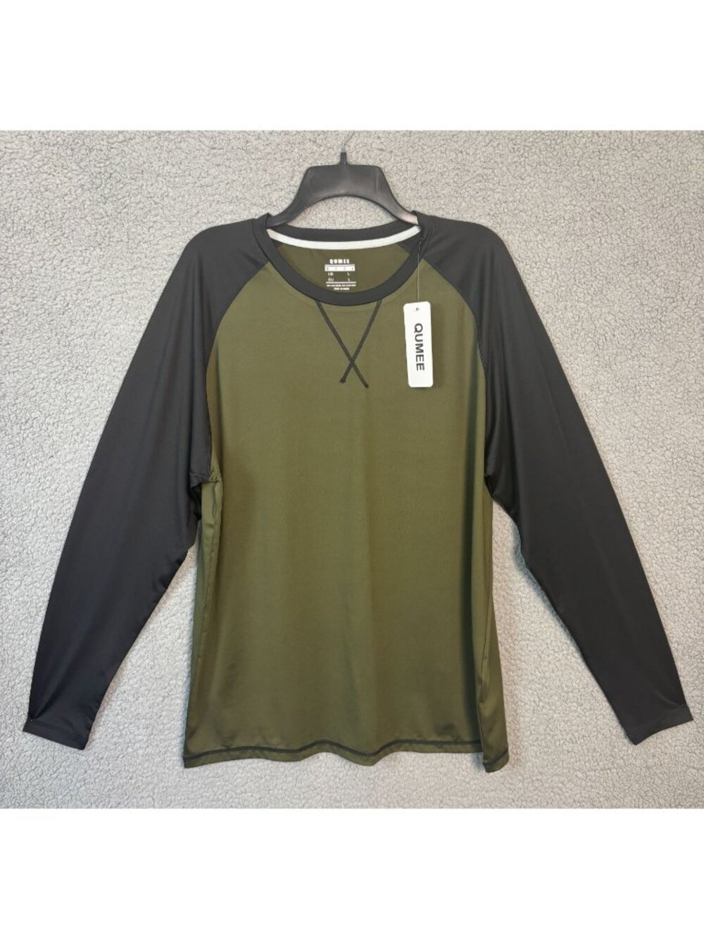 Qumee Mens  Casual  Activewear Long Sleeve Raglan Shirt Green & Black Large NWTs